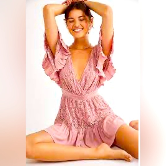 GORGEOUS & COMFY NWT FREE PEOPLE KNIT ROMPER Bridal Rose Sz Small - Picture 8 of 8